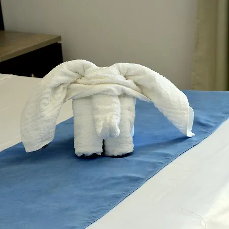 アパートホテル Sunshine