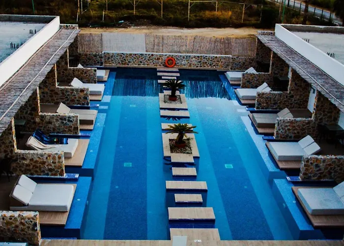 Apartahotel Sunshine 3*