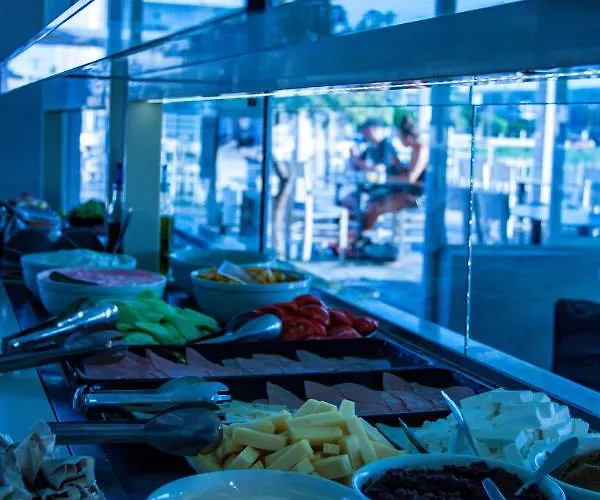 Apartahotel Sunshine 3*